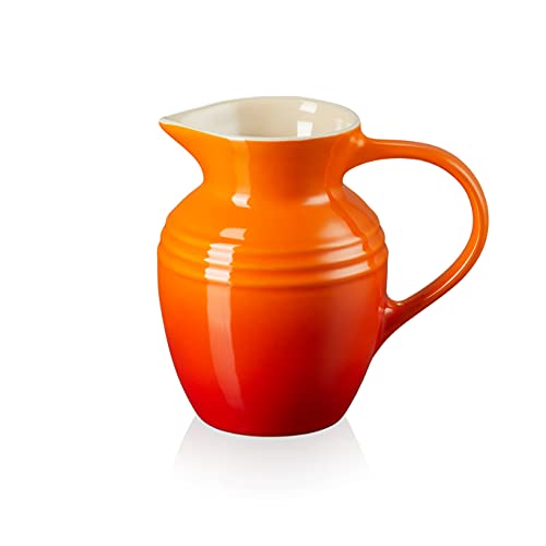 Le Creuset Kleiner Saftkrug Klassik aus Steinzeug, 0,6 L, Ofenrot, 80903060900005 im Sale