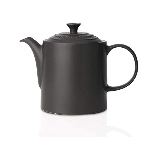 Le Creuset Hohe Kanne aus Steinzeug 1,3 Liter, Steinzeug, Schwarz, 70703130000000 im Sale