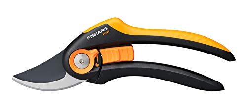 Fiskars Bypass-Gartenschere, Plus SmartFit, P541, Für frische Äste und Zweige, Antihaftbeschichtet, Edelstahl-Klingen, Länge: 20,1 cm, Schwarz/Orange, 1057169