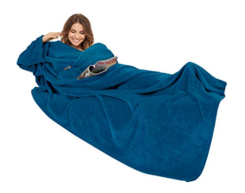 Gözze - Premium Kuscheldecke mit Ärmeln und Brusttasche, 150 x 240 cm - Marineblau