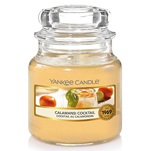 Yankee Candle Duftkerze im Glas (klein) | Calamansi Cocktail | Brenndauer bis zu 30 Stunden | Garden Hideaway Kollektion