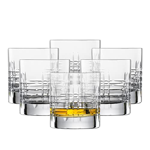 SCHOTT ZWIESEL Whiskyglas Basic Bar Classic (6er-Set), Tumbler für Whisky mit Karo-Schliff, spülmaschinenfeste Tritan-Kristallgläser, Made in Germany (Art.-Nr. 119636) im Sale