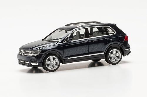 herpa 038607-006 VW Modellauto Tiguan, Miniatur im Maßstab 1:87, Sammlerstück, Made in Germany, Modell aus Kunststoff Miniaturmodell, blau