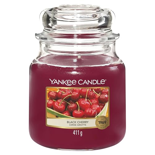 Yankee Candle Duftkerze im Glas (mittelgroß) | Black Cherry | Brenndauer bis zu 75 Stunden im Sale