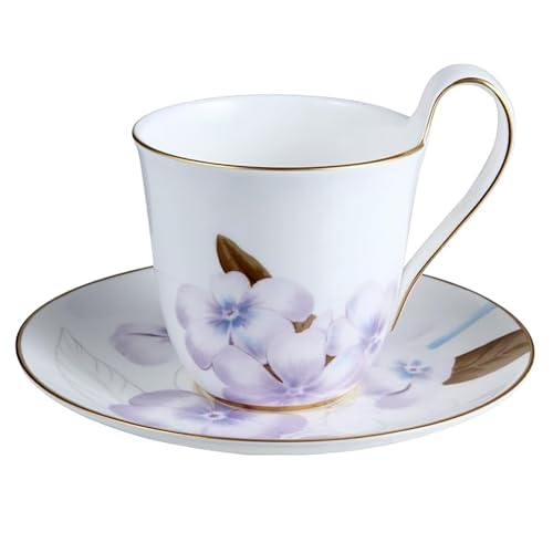 Royal Copenhagen Flora Tasse mit Untertasse aus Fine Bone China in der Farbe Weiß mit Blumenmuster 27cl, 1017545 im Sale