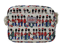 Thumbnail for Cath Kidston Mini-Umhängetasche mit Zwickel in Oystermuschel-Optik für Kinder im Sale