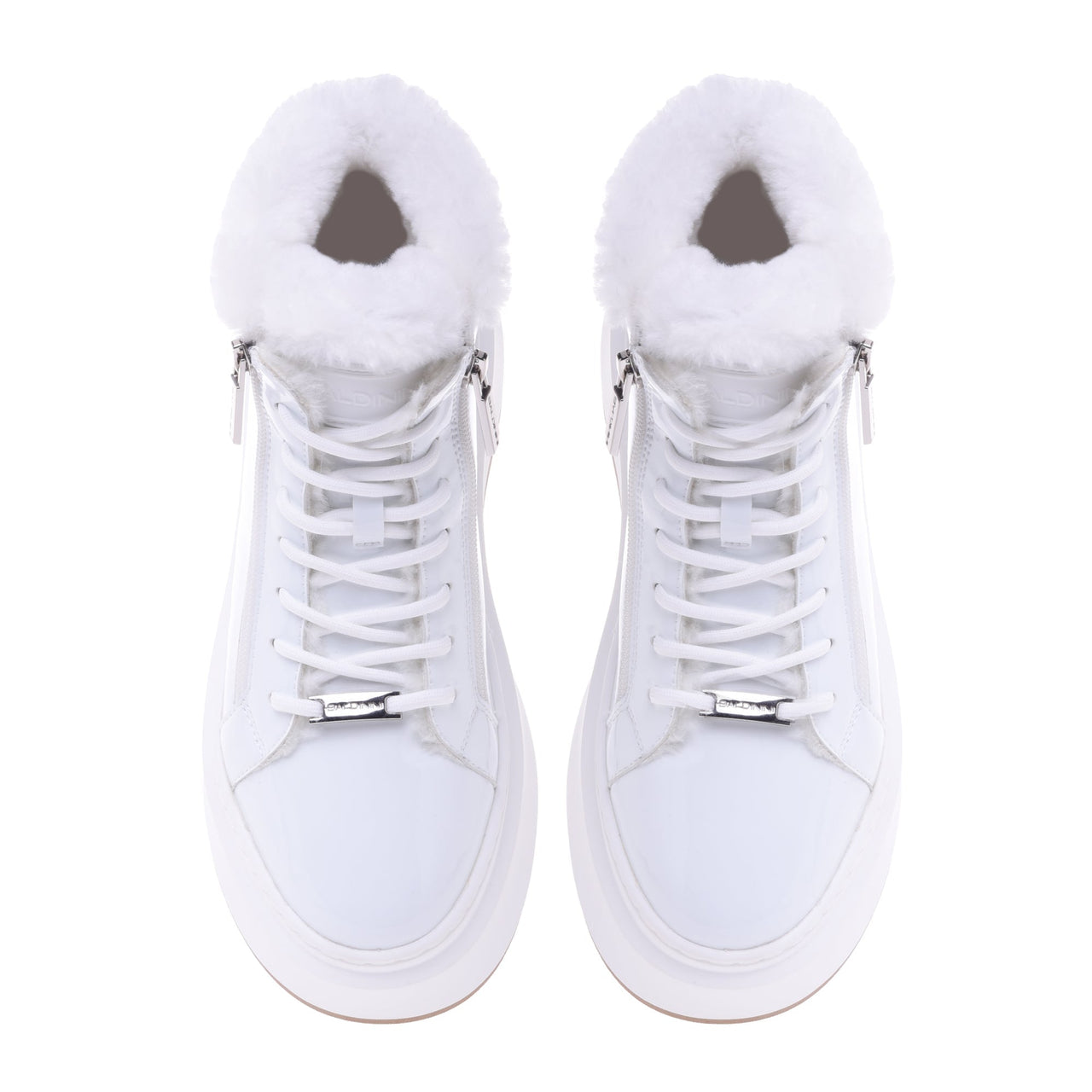 Baldinini White patent trainer im Sale