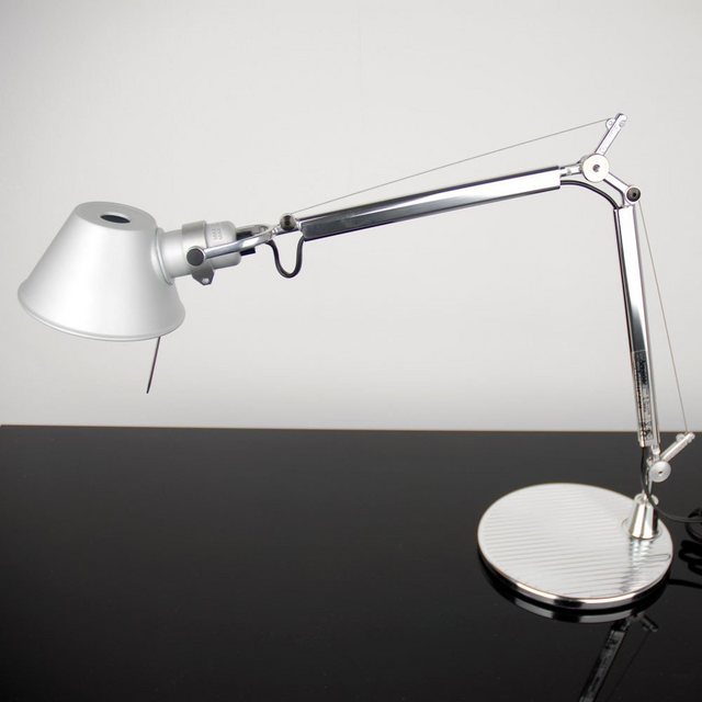 Artemide Tischleuchte Tolomeo Micro mit Fuss Alu-Glänzend