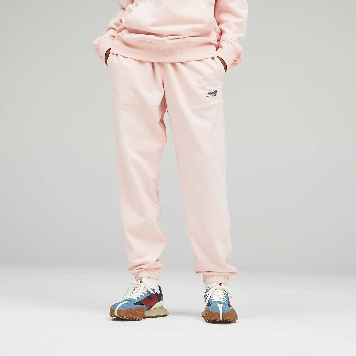 New Balance Nb Essentials  Sweatpant, Pink Haze